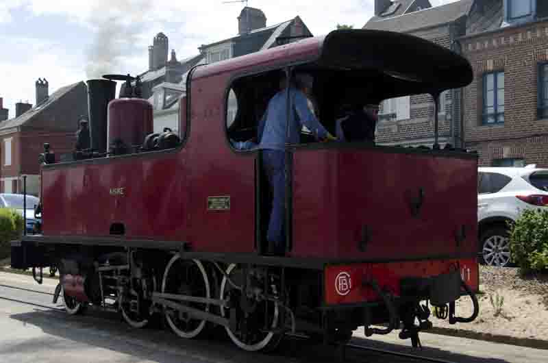 Francia - Bahía de Somme 07 - tren de vapor - locomotora